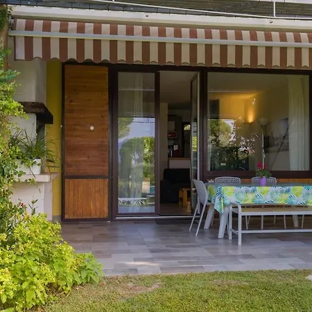 Hébergement de vacances Tennis / Pool / Barbecue *