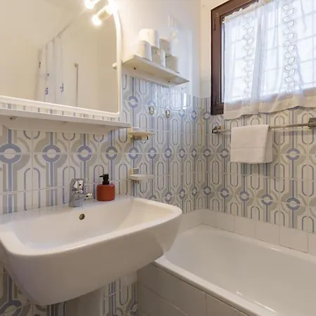 Сasa de vacaciones Tennis / Pool / Barbecue