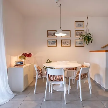 Tennis / Pool / Barbecue *